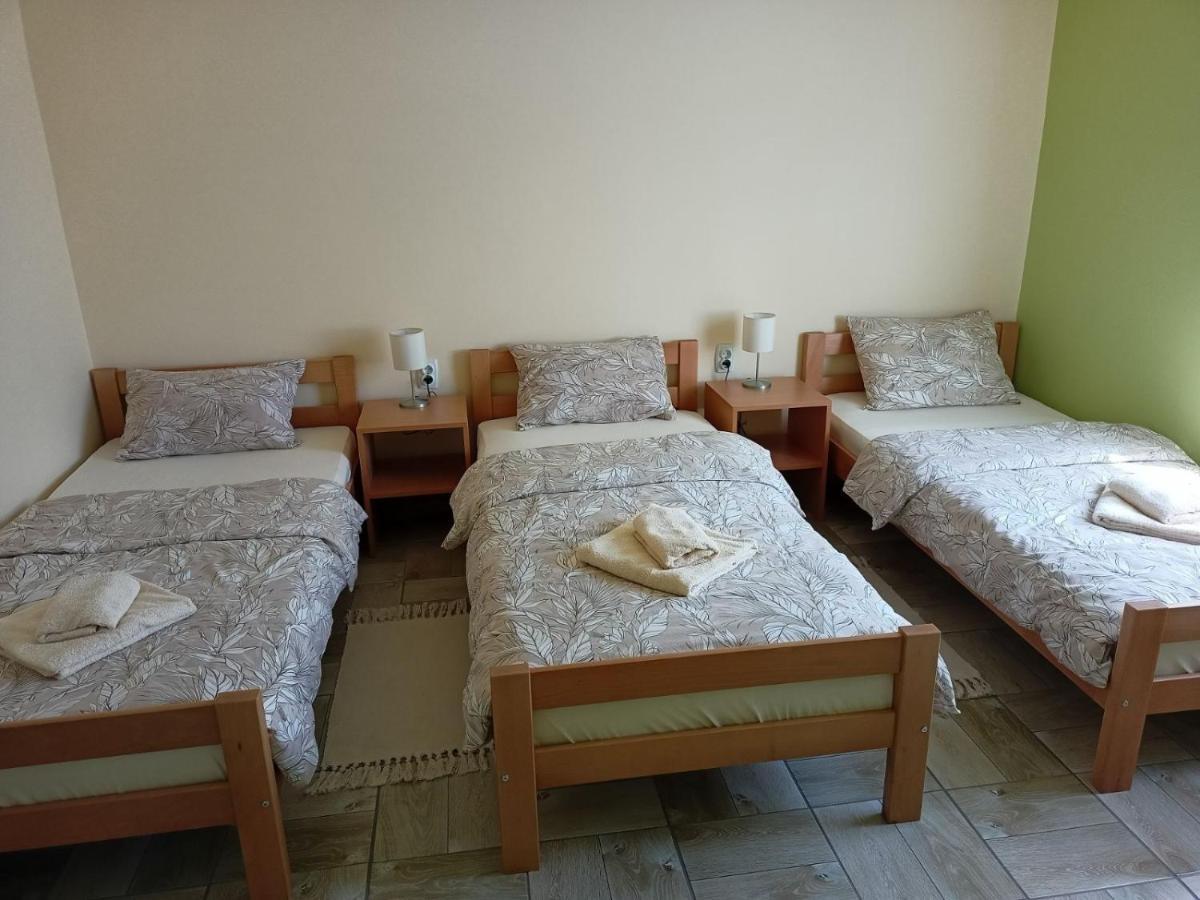 شقة Apartman Fiva Pacir المظهر الخارجي الصورة
