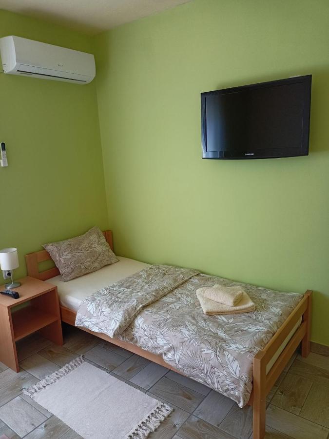 شقة Apartman Fiva Pacir المظهر الخارجي الصورة
